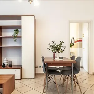  Apartment Homeserra 2