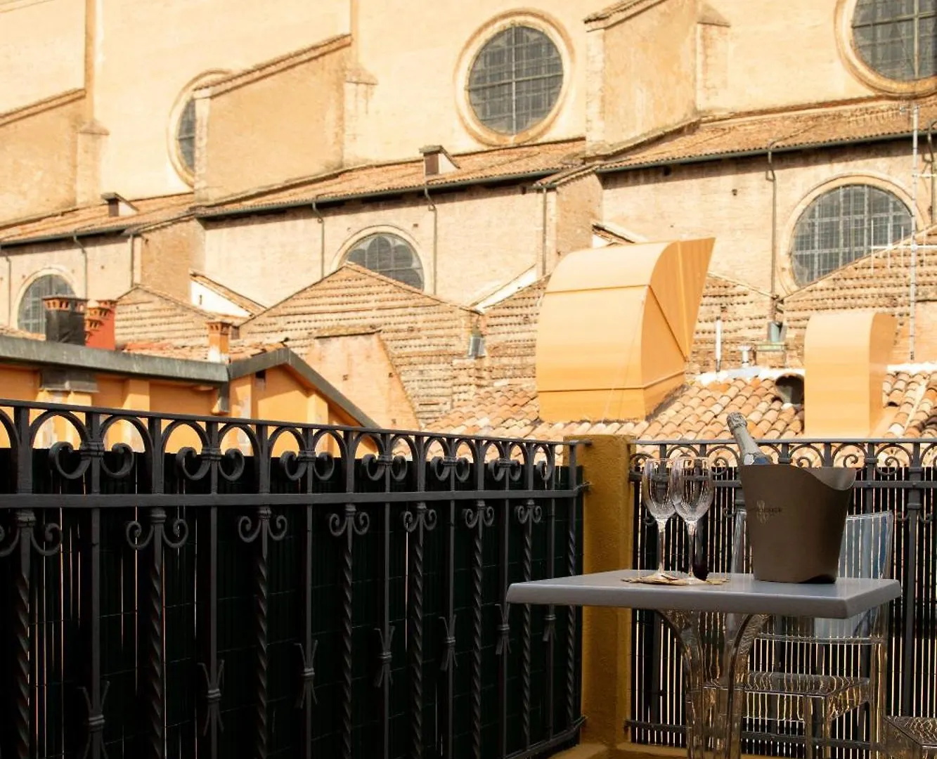 Bologna Rooftop - Twa