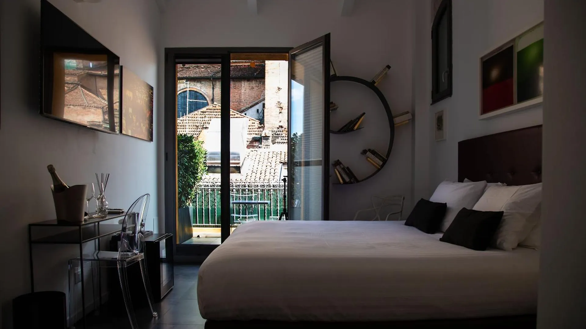 Bologna Rooftop - Twa Italia
